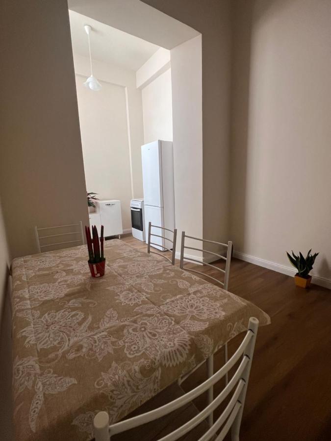 Reggioduomo Apartment *